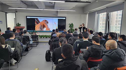 1656089791520584.jpg 現(xiàn)場(chǎng)觀看習(xí)近平總書(shū)記關(guān)于安全生產(chǎn)的重要論述1.jpg