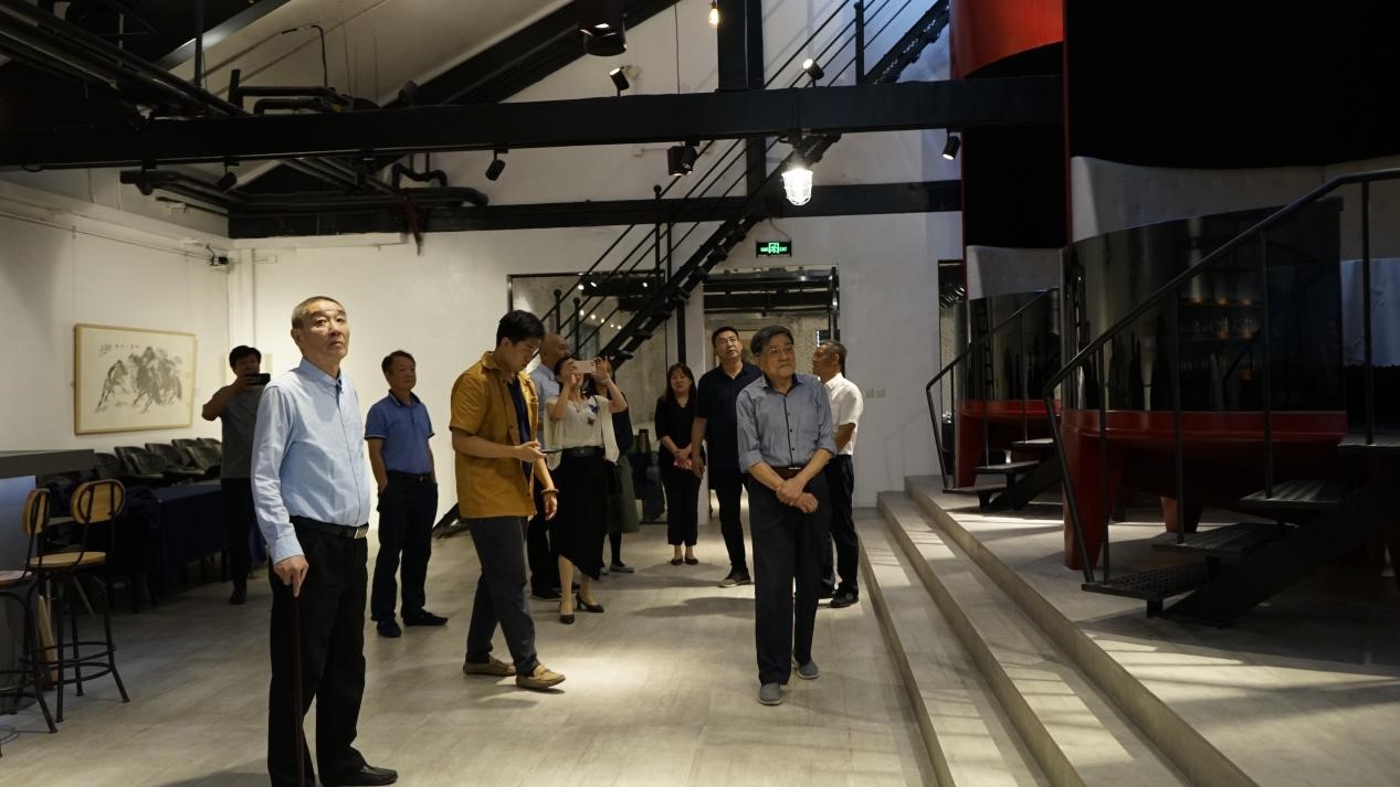 1664159041191598.jpg 1664159041191598.jpg