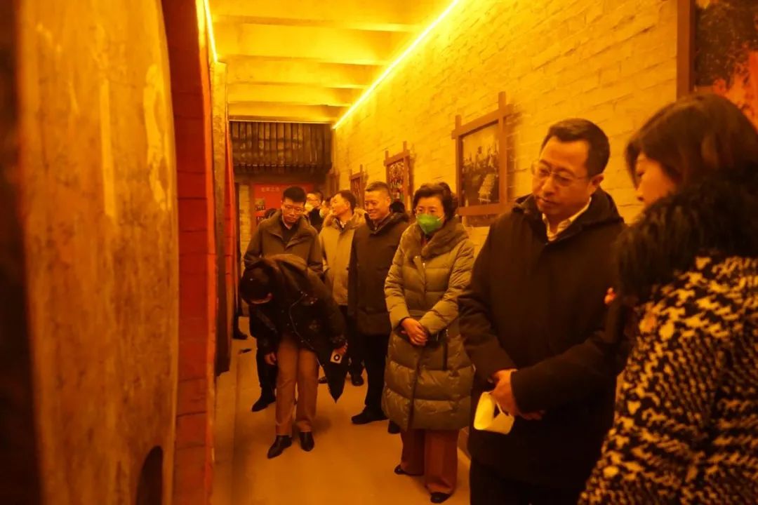 1676969350106477.jpg 1676969350106477.jpg