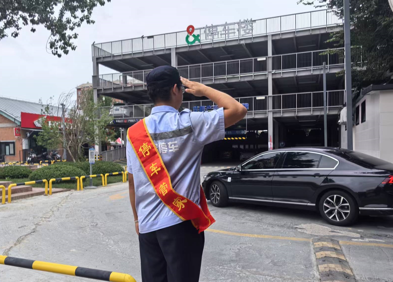 1756457008241445.jpg 智享公司黨支部-朱亮.jpg